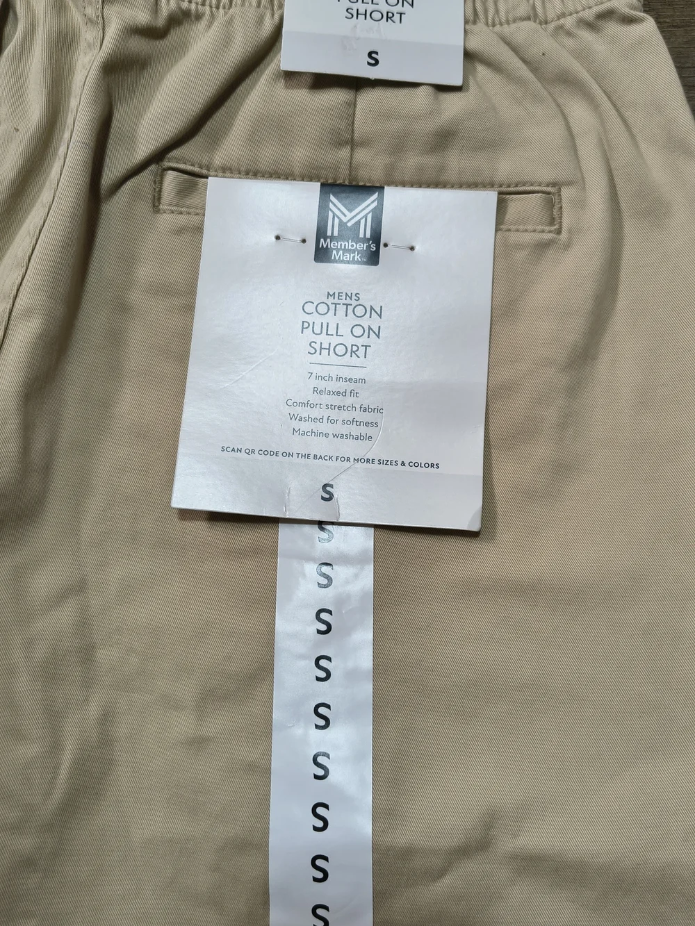 Men's Elastic Waist Flat-Front Shorts in Light Beige